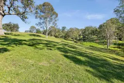 182 DWYERS CREEK RD, Moruya