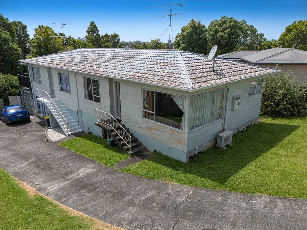1/20 Celeste Place, Totara Vale, North Shore City, Auckland