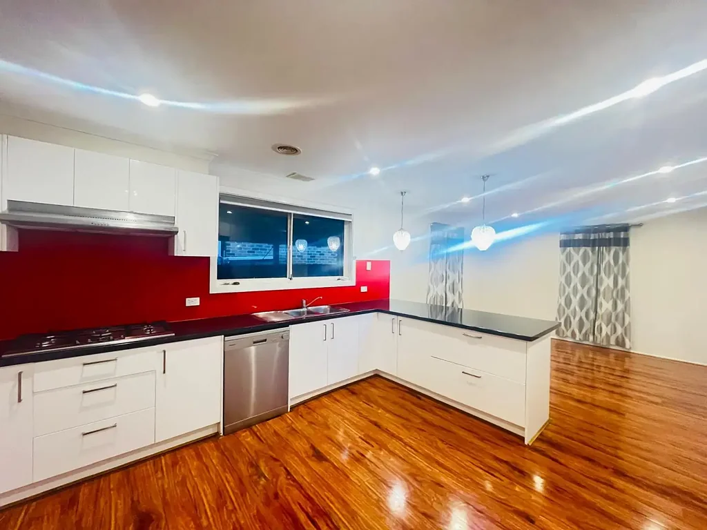 Pack Your Bags – This Dianne Ave Home Is Waiting for You!