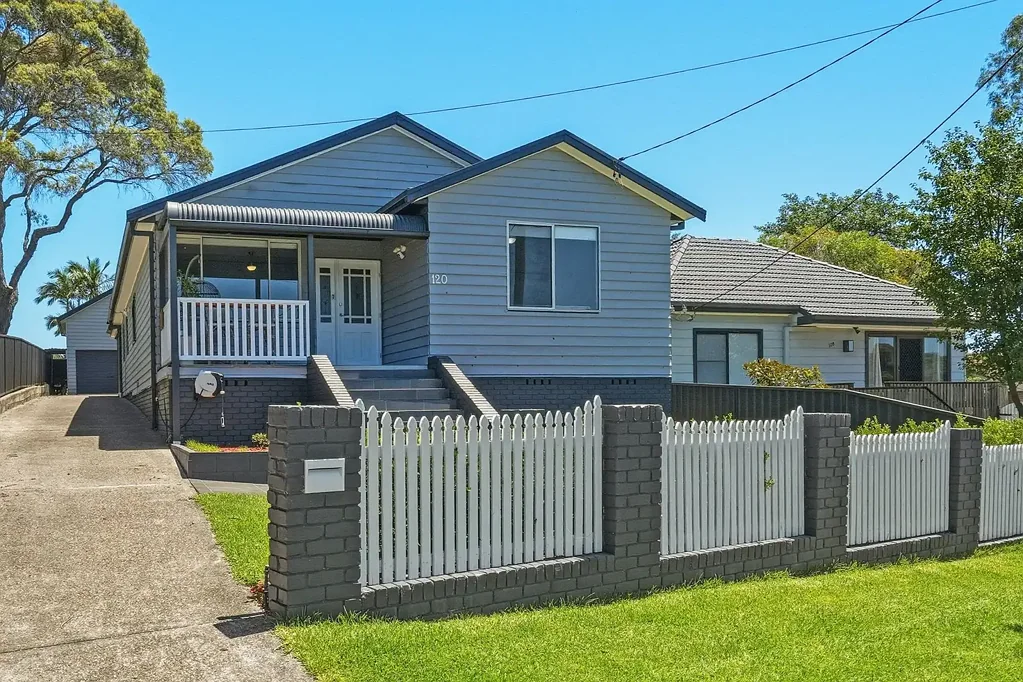 120 Cardiff Road, Elermore Vale, NSW 2287
