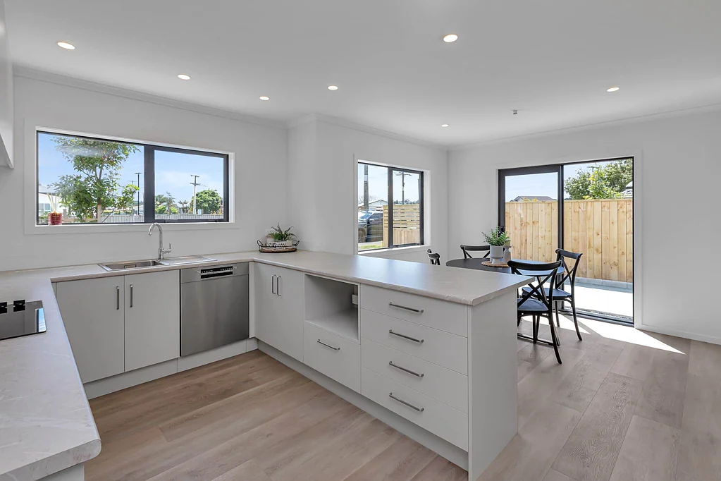 Kensington 2ห้องนอน Brand New & Priced to Sell in Prime Location
