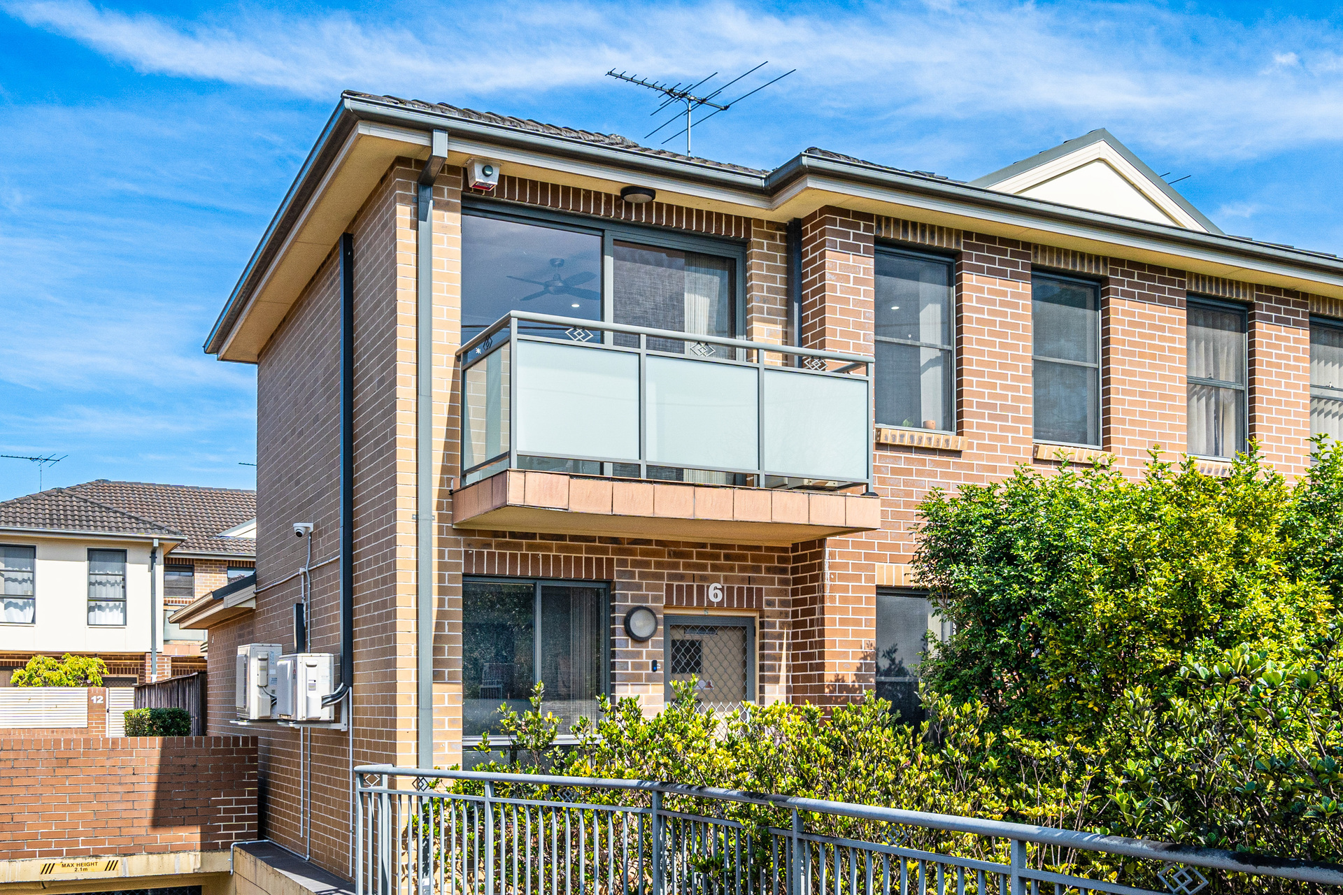 UNIT 6 14-18 VALERIA ST, TOONGABBIE NSW 2146, 0 Schlafzimmer, 0 Badezimmer, Townhouse