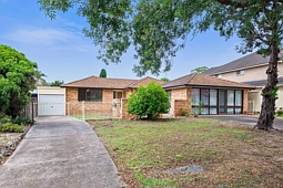 8 Monckton Place, Glenfield
