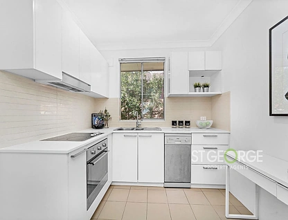 3/58 Jersey Avenue, Mortdale, St George, 2 침실, 1 욕실, Apartment