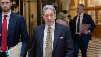Winston Peters再次发表争议言论，引中国大使强烈谴责