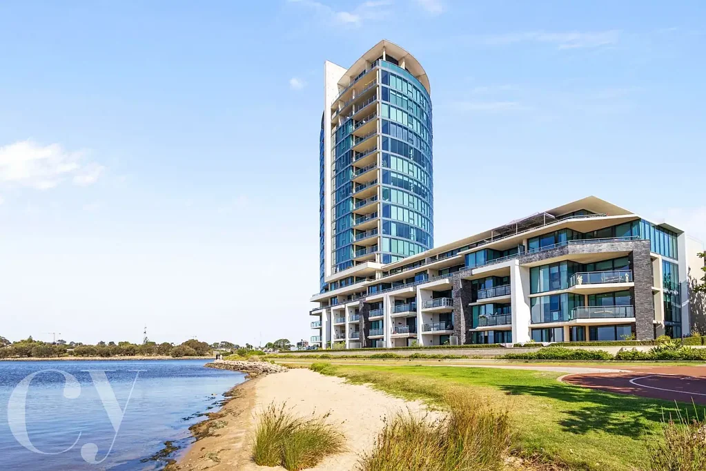 Panoramic River Views! - FURNISHED