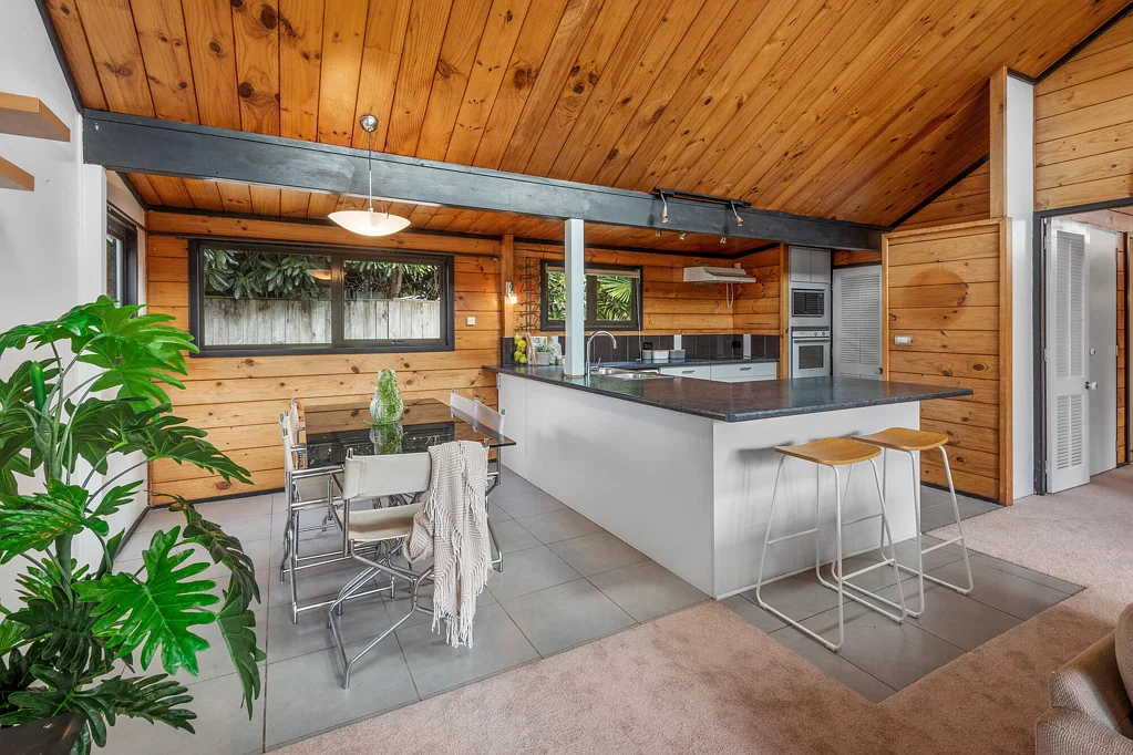 Regent 4 Slaapkamer Deal Fallen! Renovator's Dream