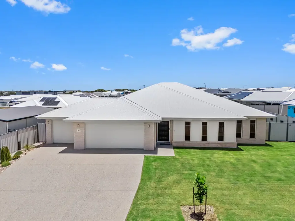 27 Canecutter Court, Kawungan, QLD 4655