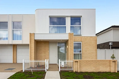 Niddrie 4 Slaapkamer Brand-new architectural excellence with its own street frontage
