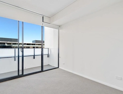 G418/6 Village Place, Kirrawee, Sutherland Shire, 2房, 2浴, Apartment