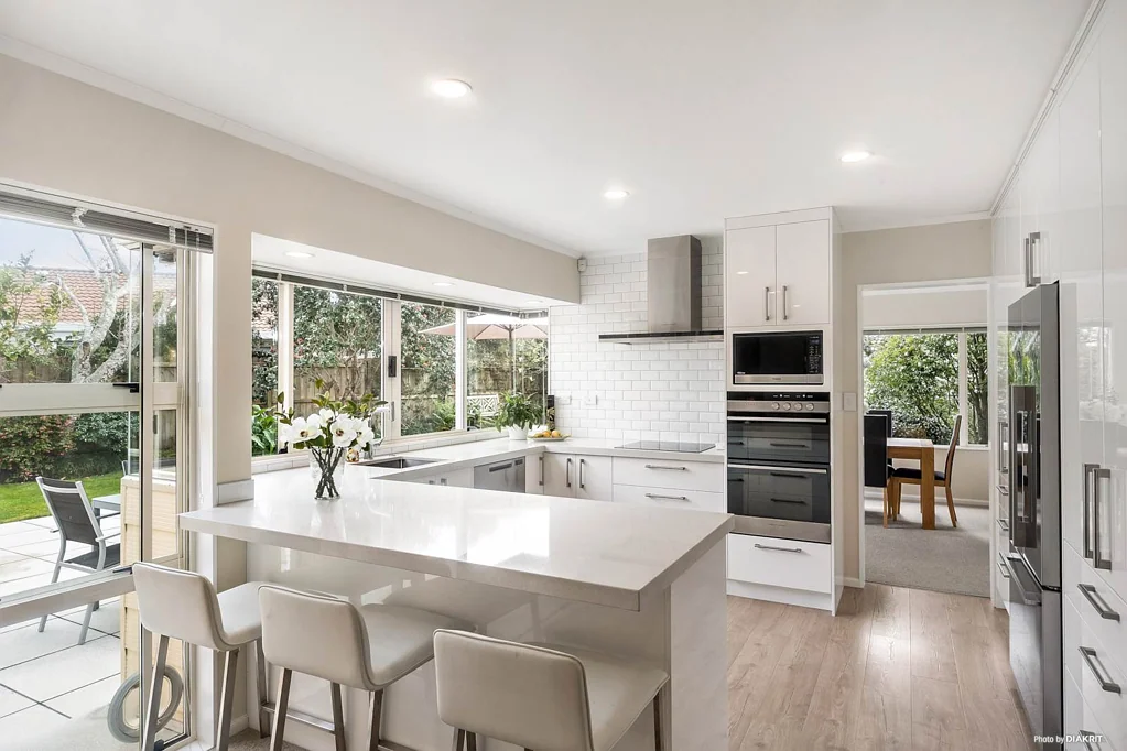 Northpark 4房  IMPECCABLE, RENOVATED POINT VIEW SCHOOL ZONE OASIS