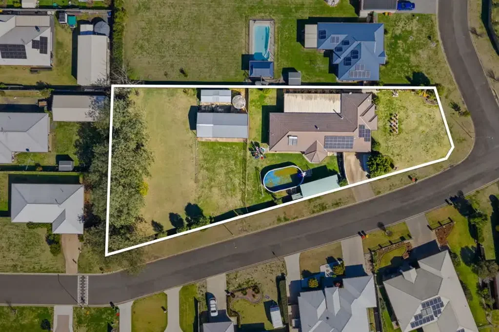 42 Ashford Drive, Wyreema, QLD 4352