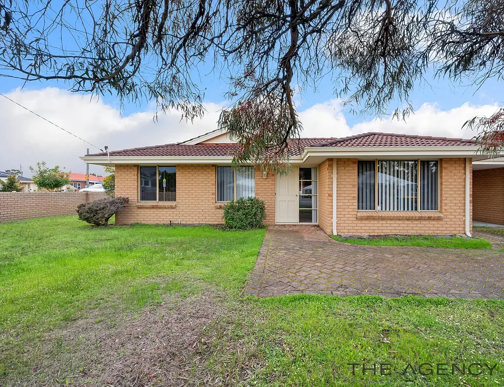 2/105 Arlunya Avenue, Cloverdale, WA 6105