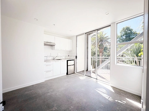 Near new renovated to tick all your boxes!