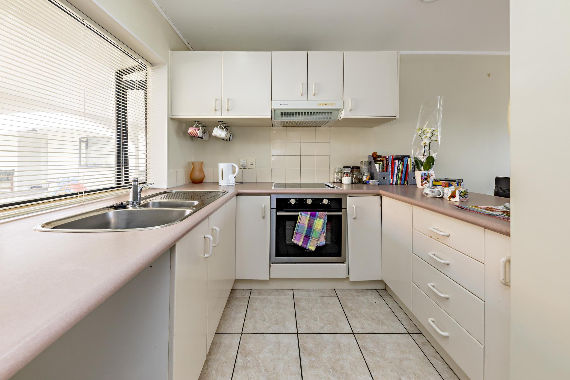 6/77 Saint George Street, Papatoetoe, Auckland - Manukau, 2房, 1浴