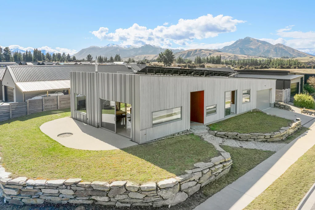 Albert Town 4침실 Passive Principles, Contemporary Wanaka Living