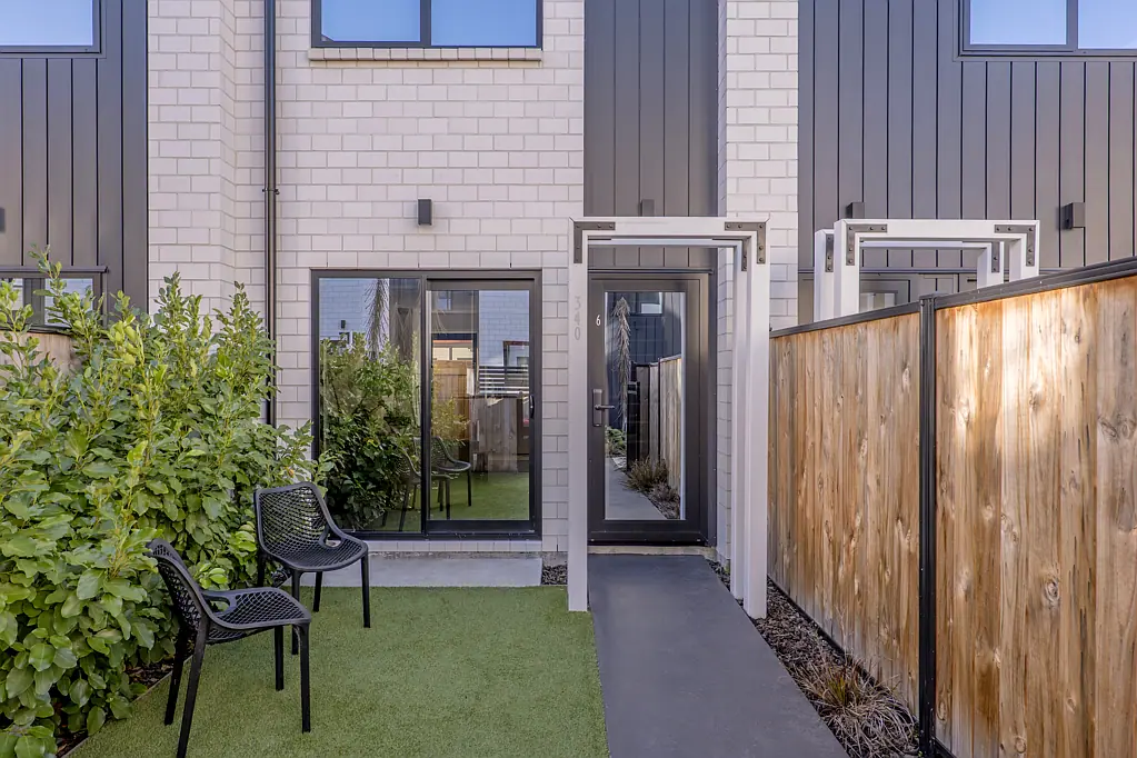 Christchurch Central 2 Bedroom Priced to sell now