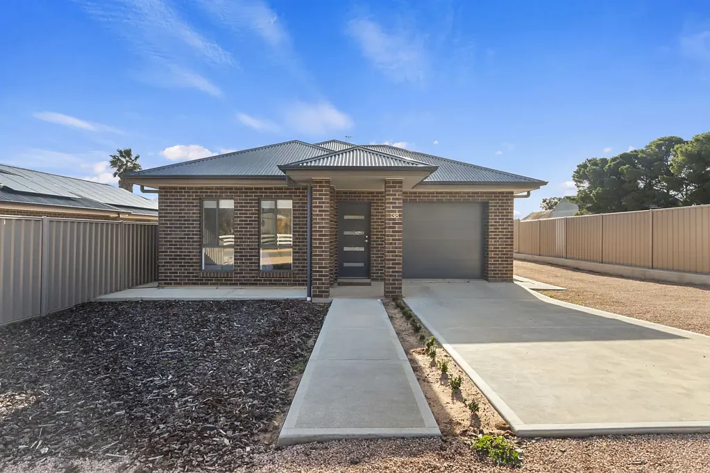 38 Kitto Road, Moonta Bay, SA 5558