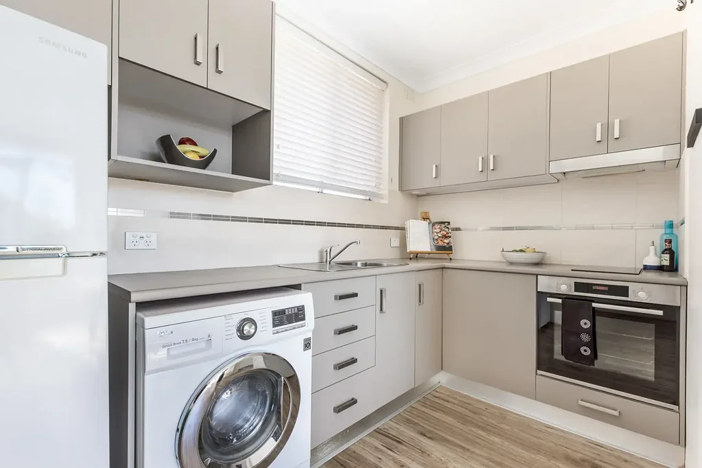 Bright top-floor apartment