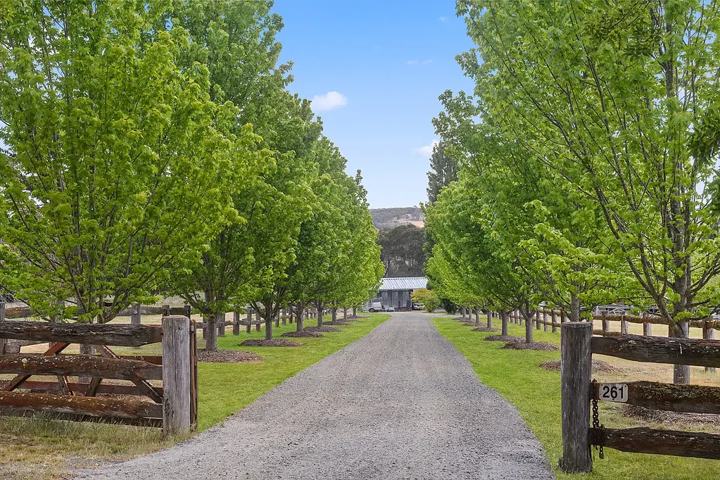 261 Inverary Road, Paddys River, NSW 2577