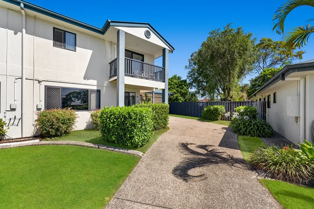 Deception Bay 3Phòng ngủ Tranquil Bayside Living in Golden Site of Peaceful Complex