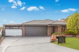 15 Violet Lane, Broadford