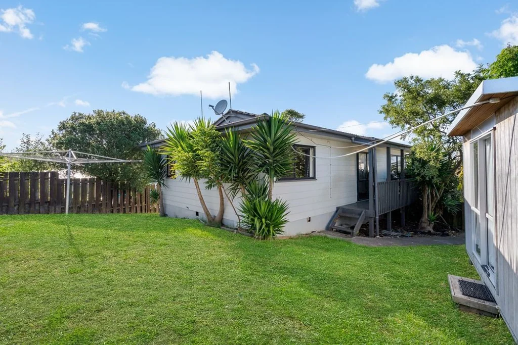 3 Bedroom Home With Outdoor Cabin
