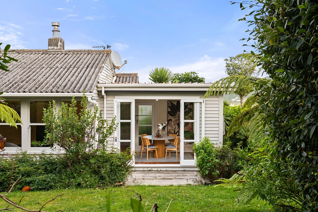 Karori 4房  4- BEDROOM PRIVATE SANCTUARY IN KARORI