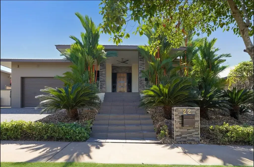 Durack 4Kwarto Sophisticated Four Bedroom Family Home - Space, Pool & Lifestyle in Durack Heights