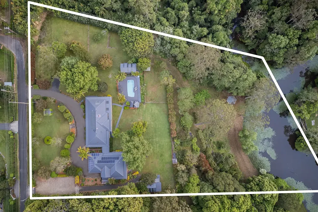 110 Picketts Valley Road, Picketts Valley, NSW 2251