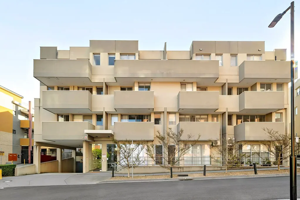 Coburg 2Zimmer Spacious Living, Vibrant Location