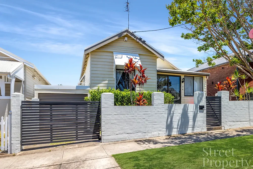 5 Cowper Street, Georgetown, NSW 2298