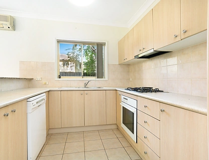 4 Roberts Close, Liberty Grove, Inner West, 3 कमरे, 2 बाथरूम, Townhouse