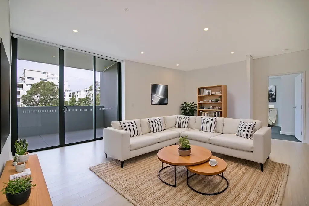 3 Bed Plus Study Apartment At Jacaranda Residence