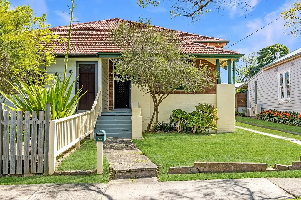 54 Carrington Street, Mayfield, NSW 2304