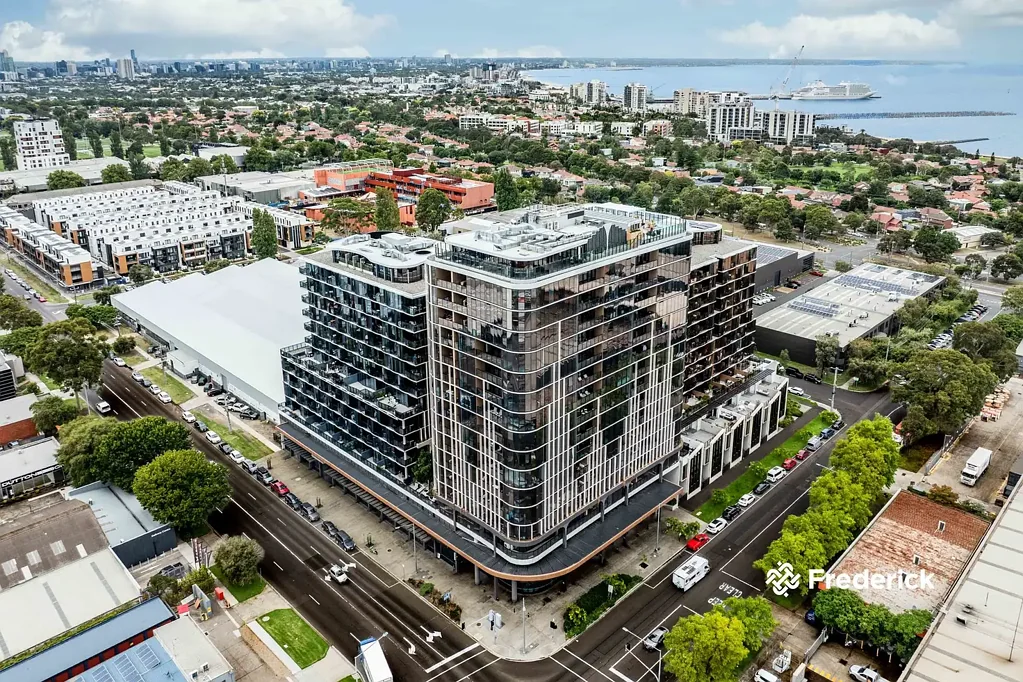 Port Melbourne 2Kwarto North-Facing Two Bedroom + Study in PM Port Melbourne