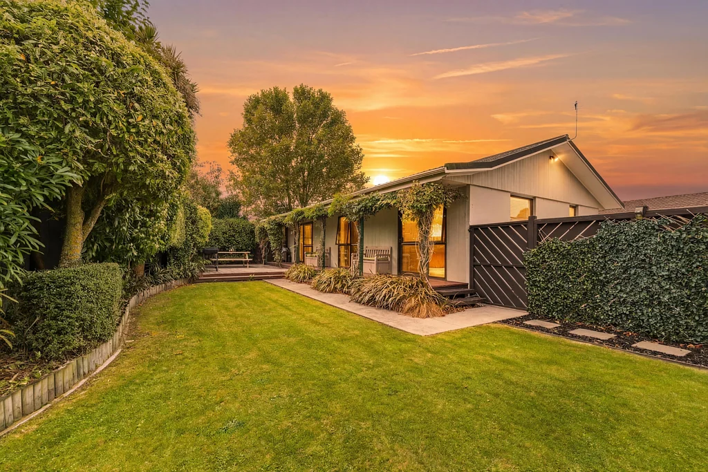 Halswell 2房  Owners want sold – All offers invited