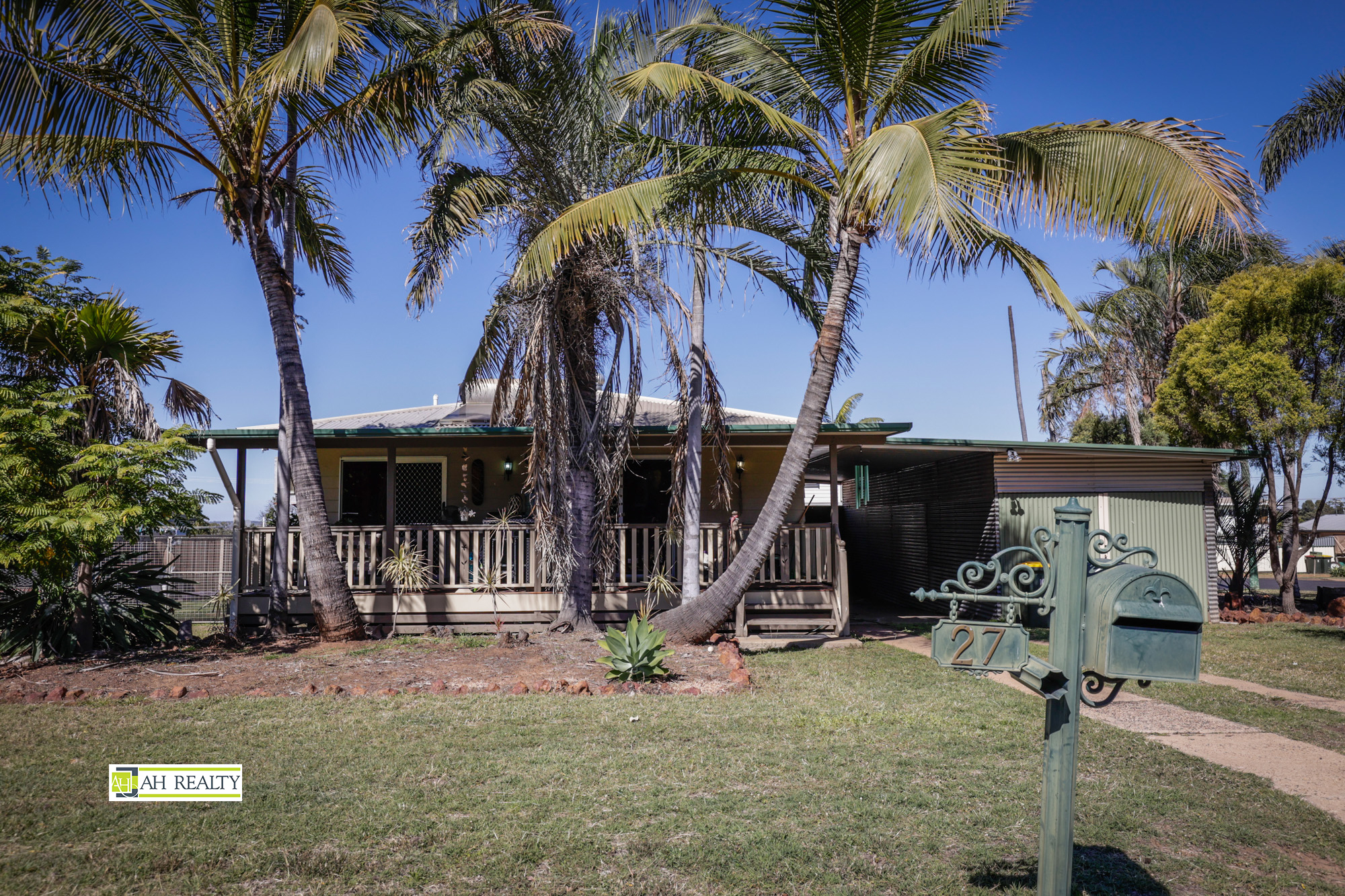 27 LAWSON DR, MORANBAH QLD 4744, 0部屋, 0バスルーム, House