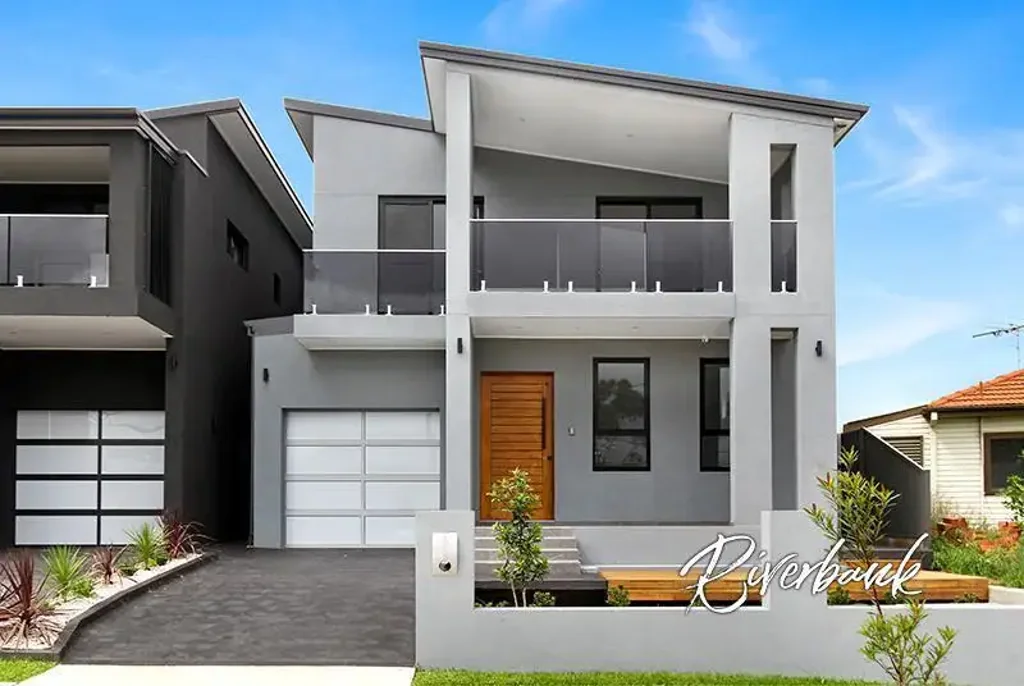 Modern Family Living