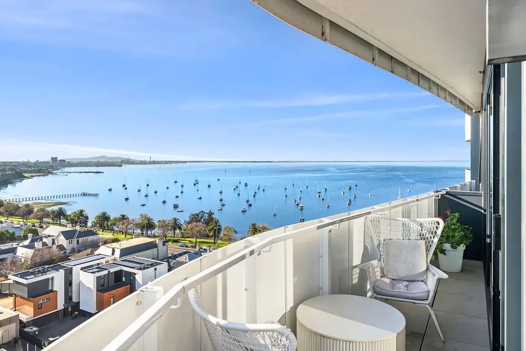 Geelong 1침실 Level 10 Lifestyle with Stunning Bay & You Yangs Views