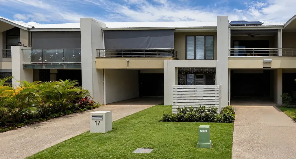 Modern 4-Bed Terrace with Balcony Views in Yarrabilba