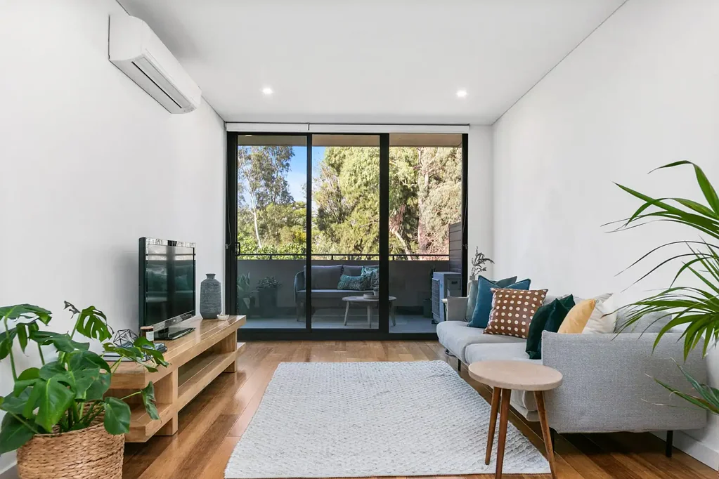 2/2 Marina Drive, Ascot, WA 6104