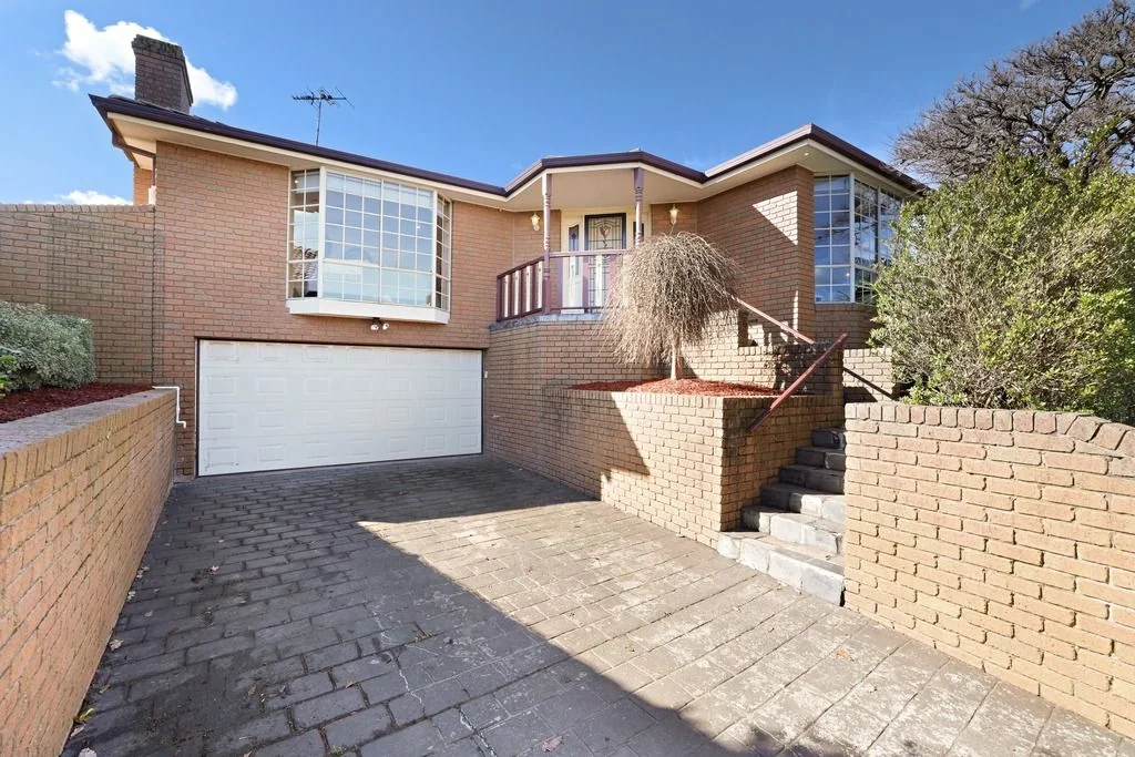 34 Lodge Crescent, Berwick, VIC 3806