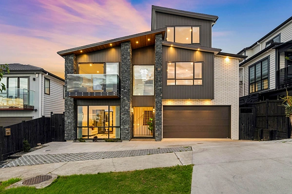 20 Piki Street, Flat Bush, Manukau City