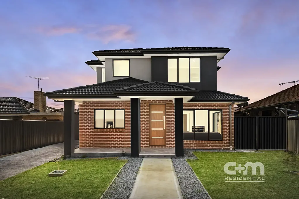 Fawkner 3ਬੈੱਡਰੂਮ Front & Centre in Style!
