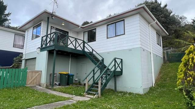 14 Penguin Grove, Waitangirua, Porirua, 3 غرف, 1 حمامات, House