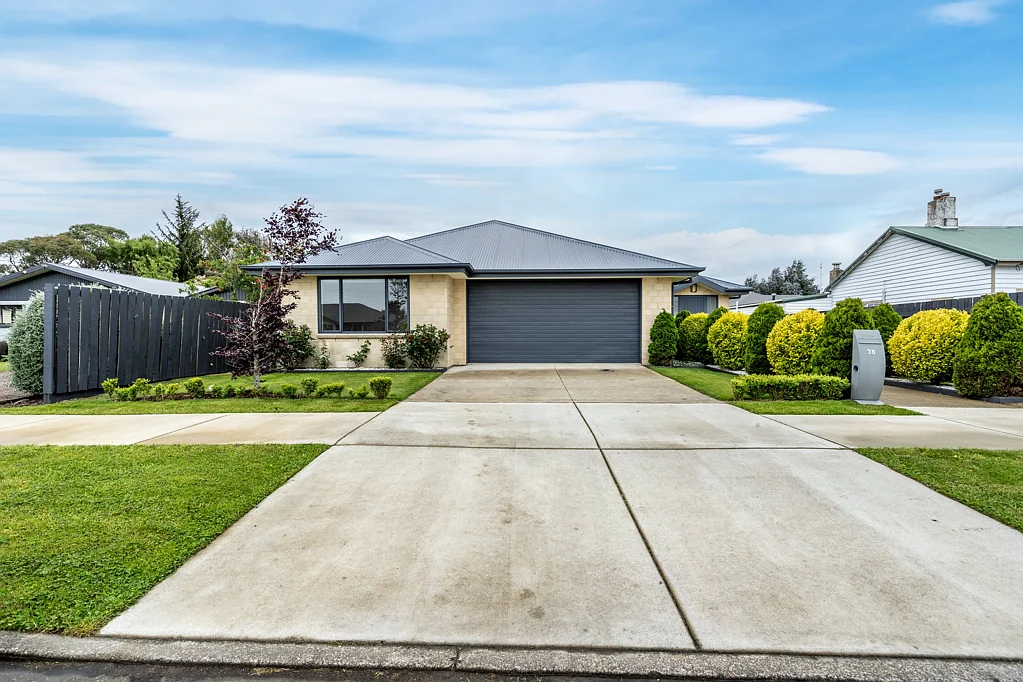 38 Bullar Street, Grasmere, Invercargill, Southland