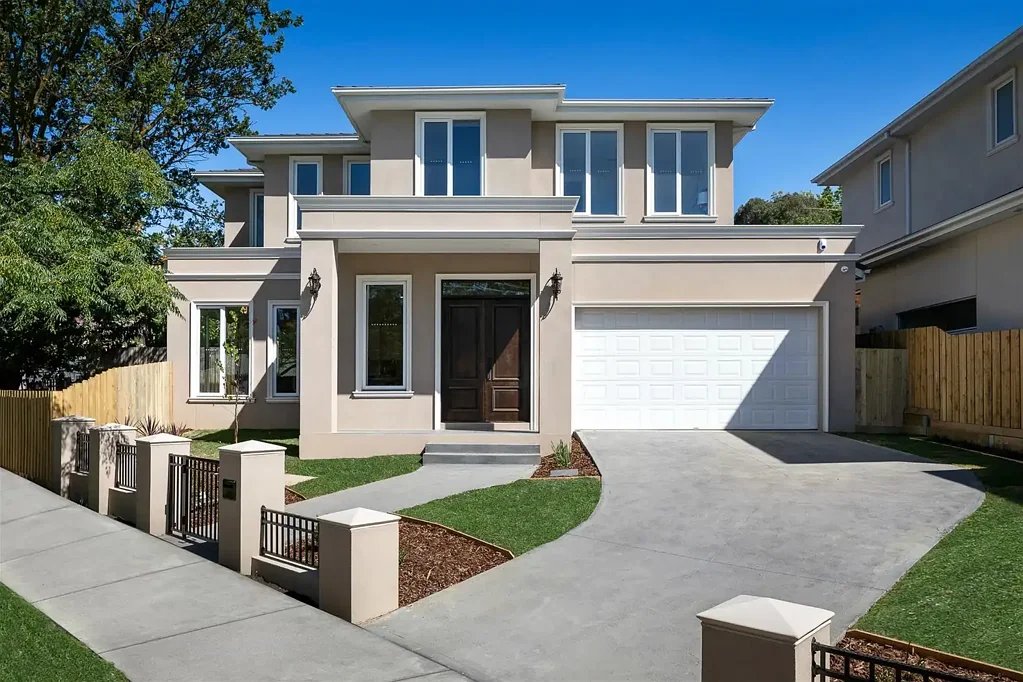 Luxury Family Living in Prestigious Balwyn North