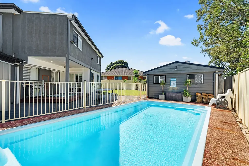 Ingleburn 5 Bedroom Spacious Family Oasis Backing onto Peaceful Reserve with Sparkling Pool