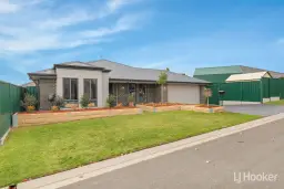 4 Longo Street, Blakeview